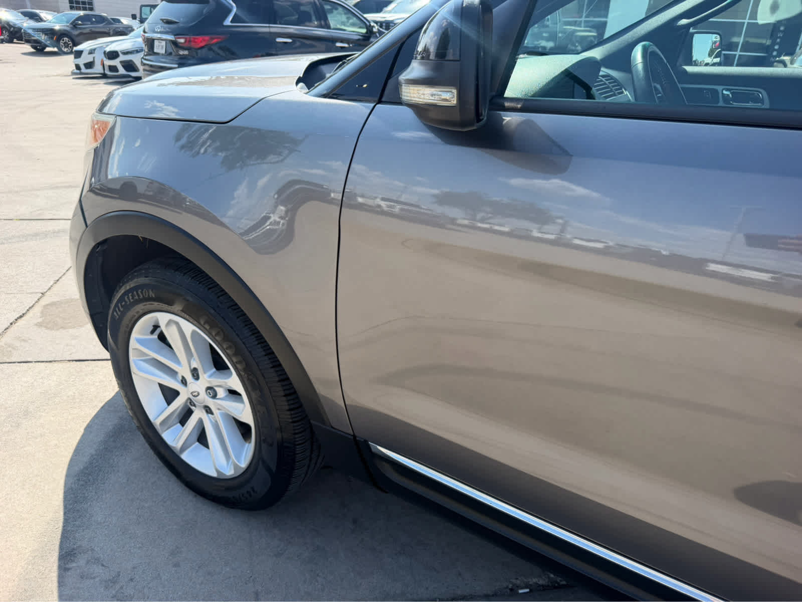Used 2012 Ford Explorer XLT AWD/4WD image 8