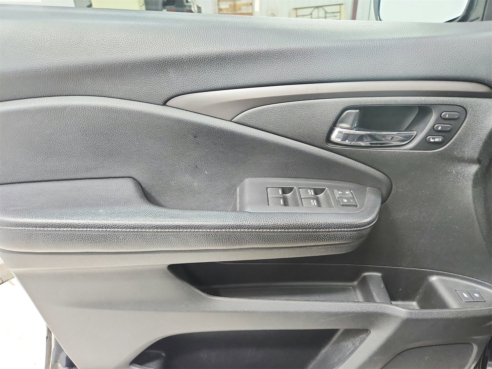 Used 2019 Honda Pilot EX-L image 32