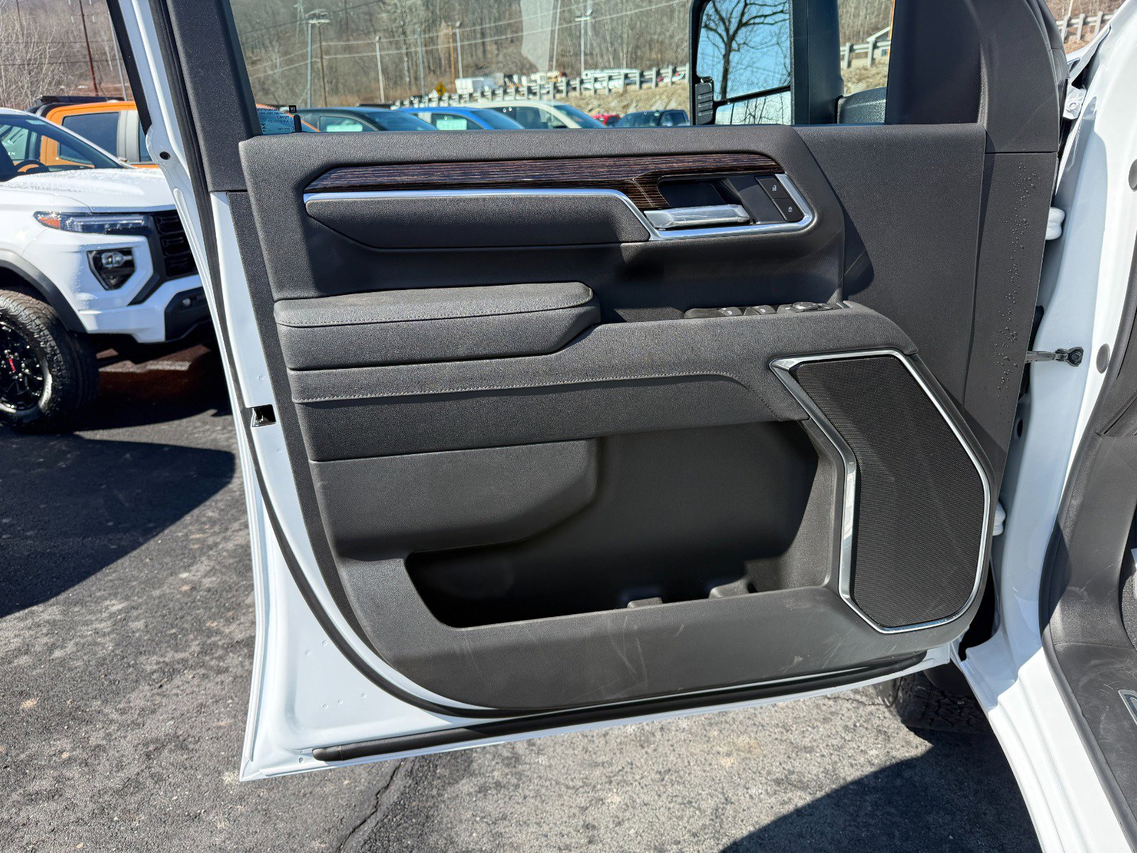 New 2026 GMC Sierra 2500 SLE w/ SLE Value Package; image 15