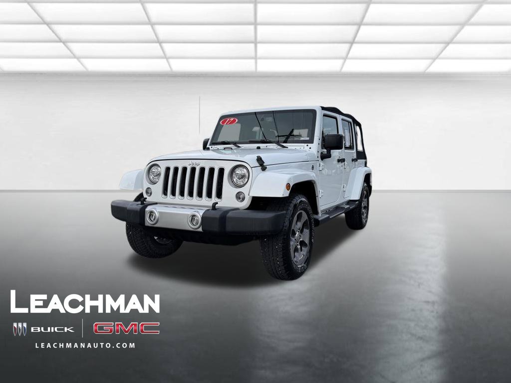 Used 2017 Jeep Wrangler Unlimited Sahara w/ Connectivity Group AWD/4WD image 9