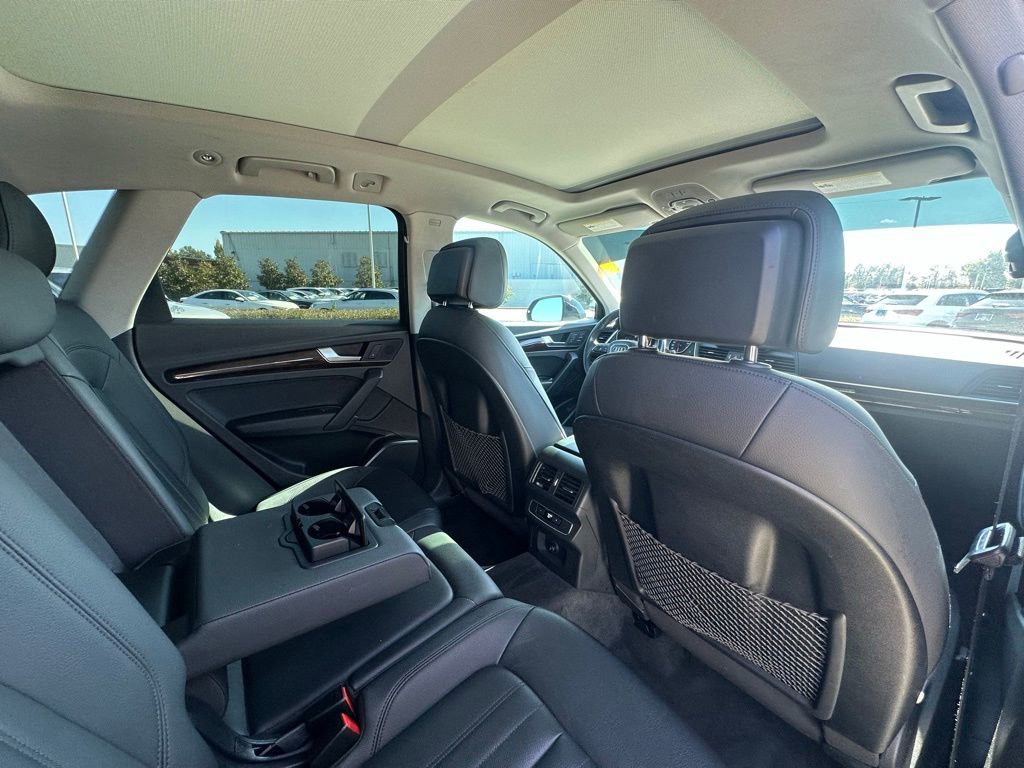Used 2020 Audi Q5 2.0T Premium w/ Convenience Package image 24