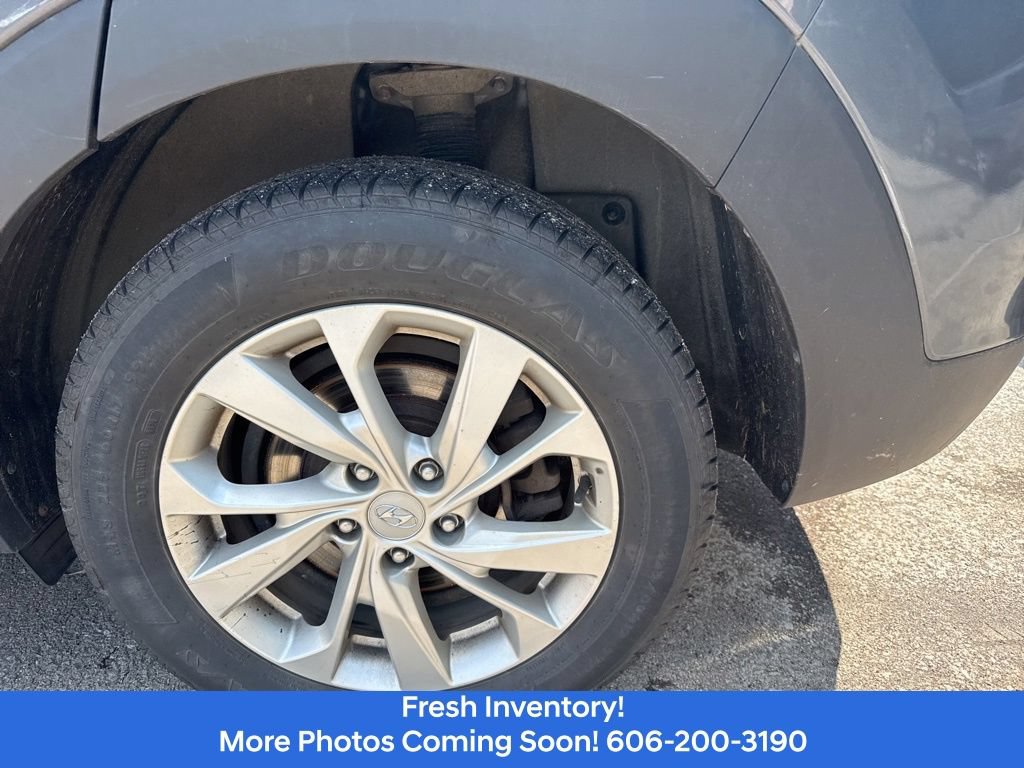 Used 2021 Hyundai Tucson Value w/ Cargo Package AWD/4WD image 8