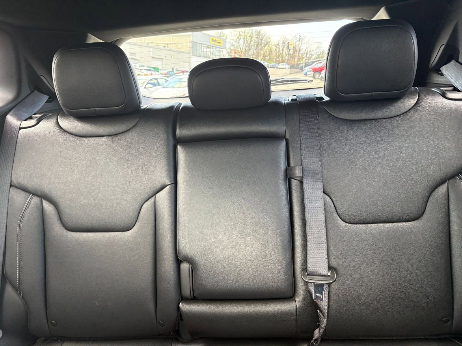 Used 2025 Jeep Compass Limited AWD/4WD image 38