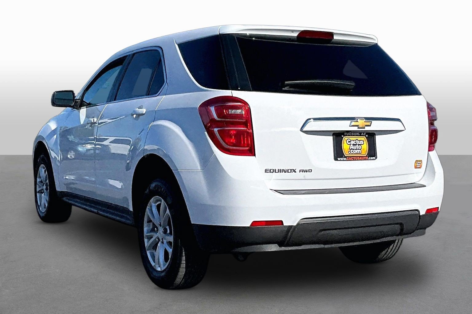 Used 2017 Chevrolet Equinox LS AWD/4WD image 11