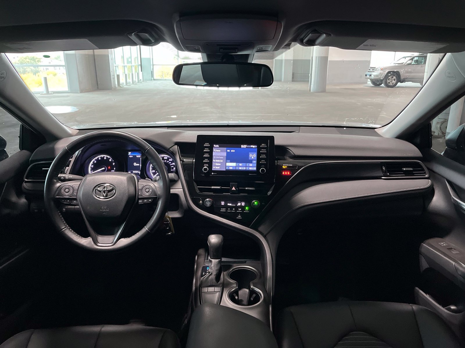 Used 2024 Toyota Camry SE FWD image 33