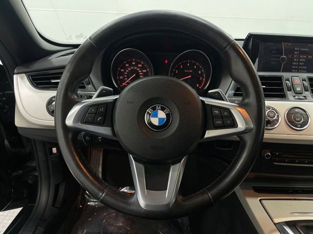 Used 2015 BMW Z4 sDrive28i image 20