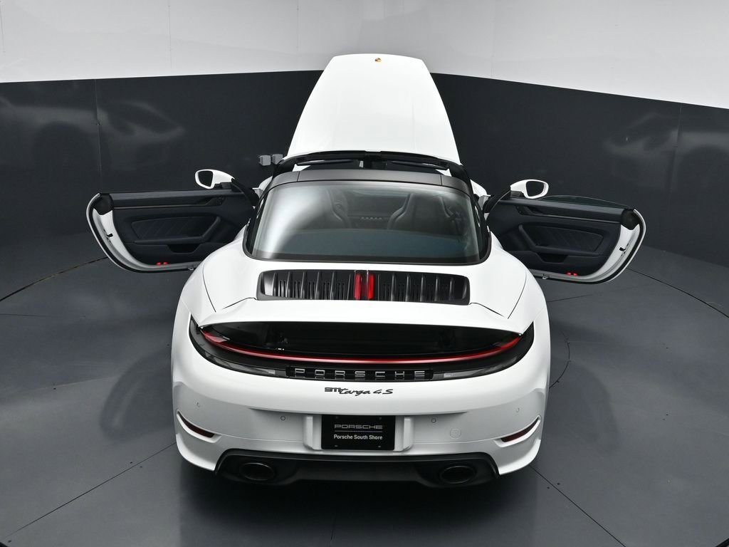 Certified 2026 Porsche 911 Targa 4S AWD/4WD image 30
