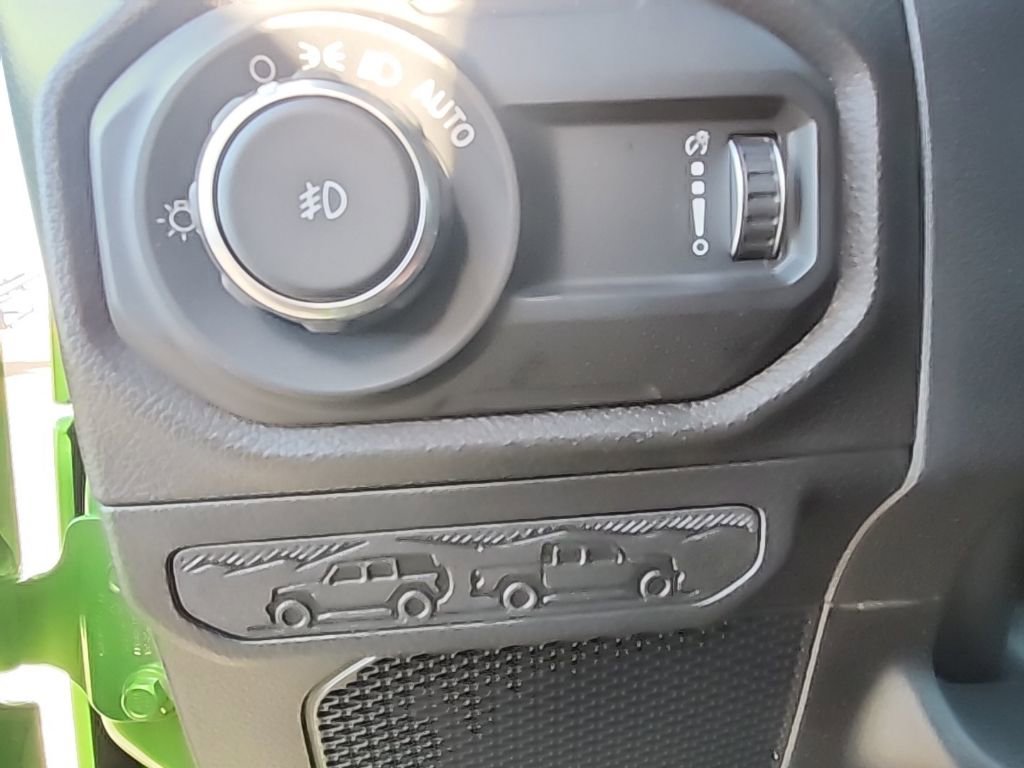 New 2026 Jeep Wrangler Unlimited Sport AWD/4WD image 31