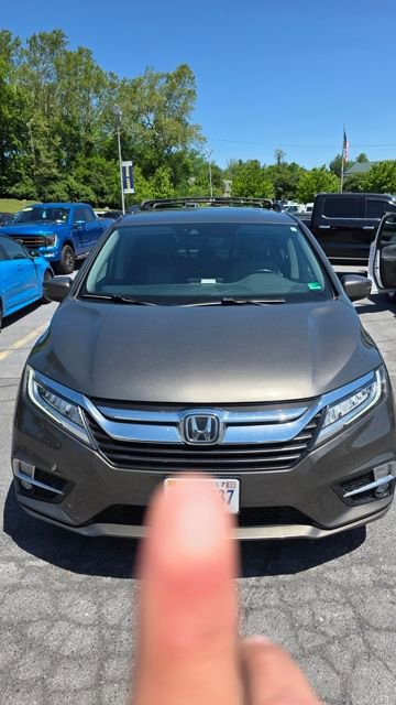 Used 2018 Honda Odyssey Elite image 3