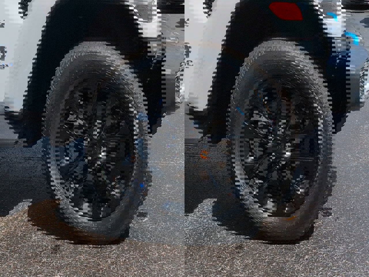 Used 2022 Jeep Wrangler Unlimited Sahara image 11