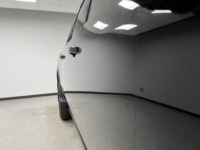 Used 2025 GMC Sierra 3500 AT4 w/ AT4 Premium Plus Package image 12