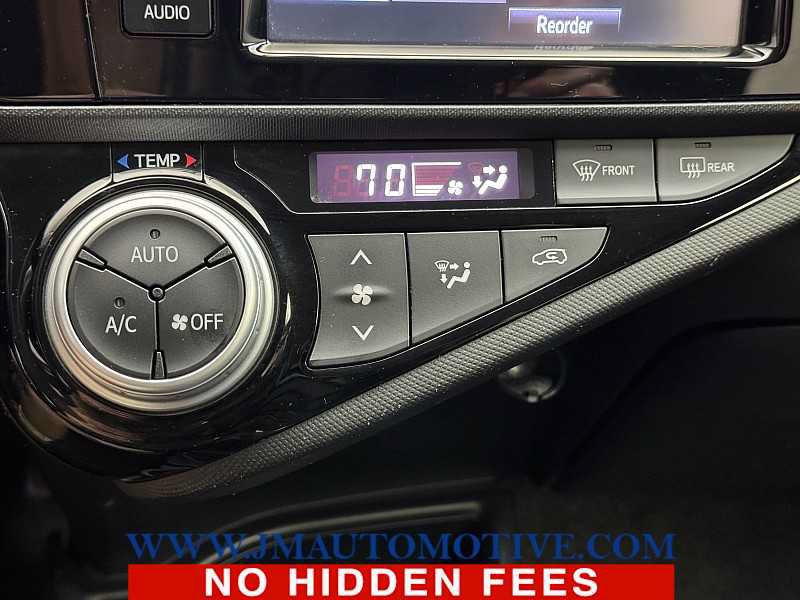 Used 2015 Toyota Prius C Two FWD image 31
