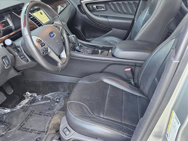Used 2017 Ford Taurus Limited FWD image 14