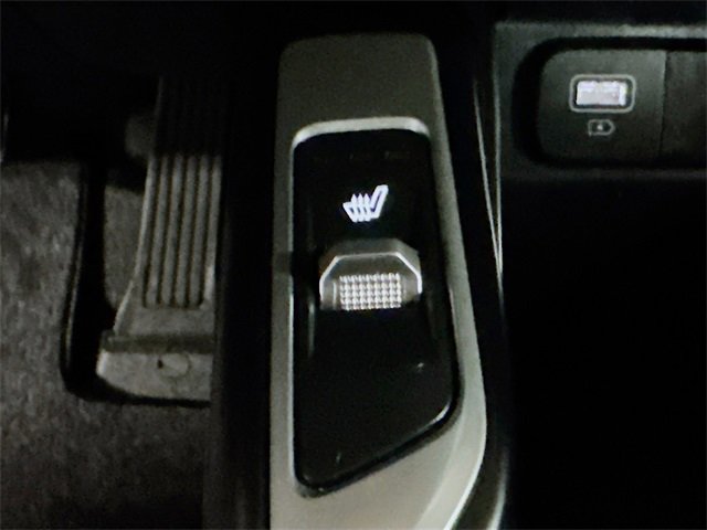 Used 2023 Kia Sorento EX image 25