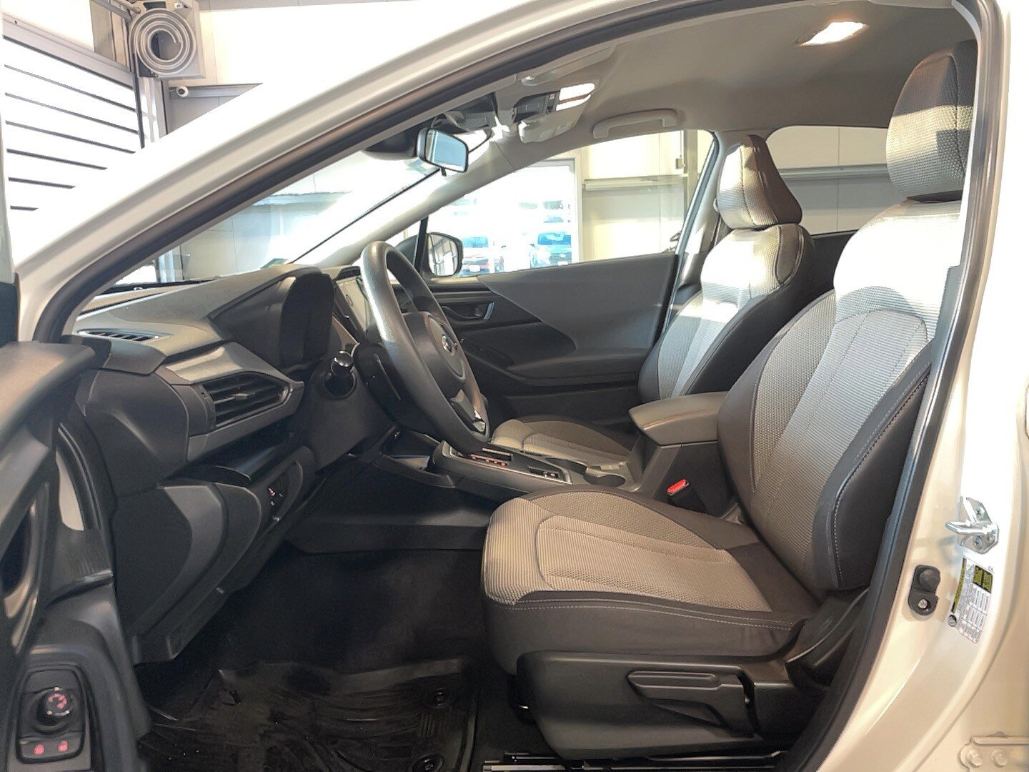 Used 2024 Subaru Crosstrek 2.0i Premium AWD/4WD image 15