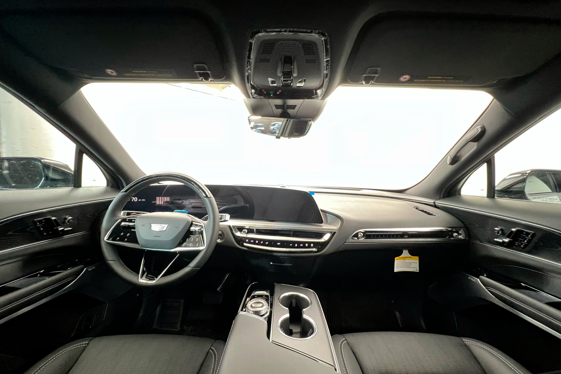 New 2025 Cadillac Lyriq Sport w/ LPO, Floor Liner Package image 10