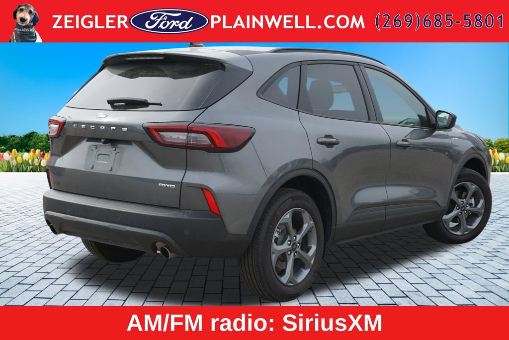 Used 2025 Ford Escape ST-Line w/ Tech Pack #1 AWD/4WD image 5