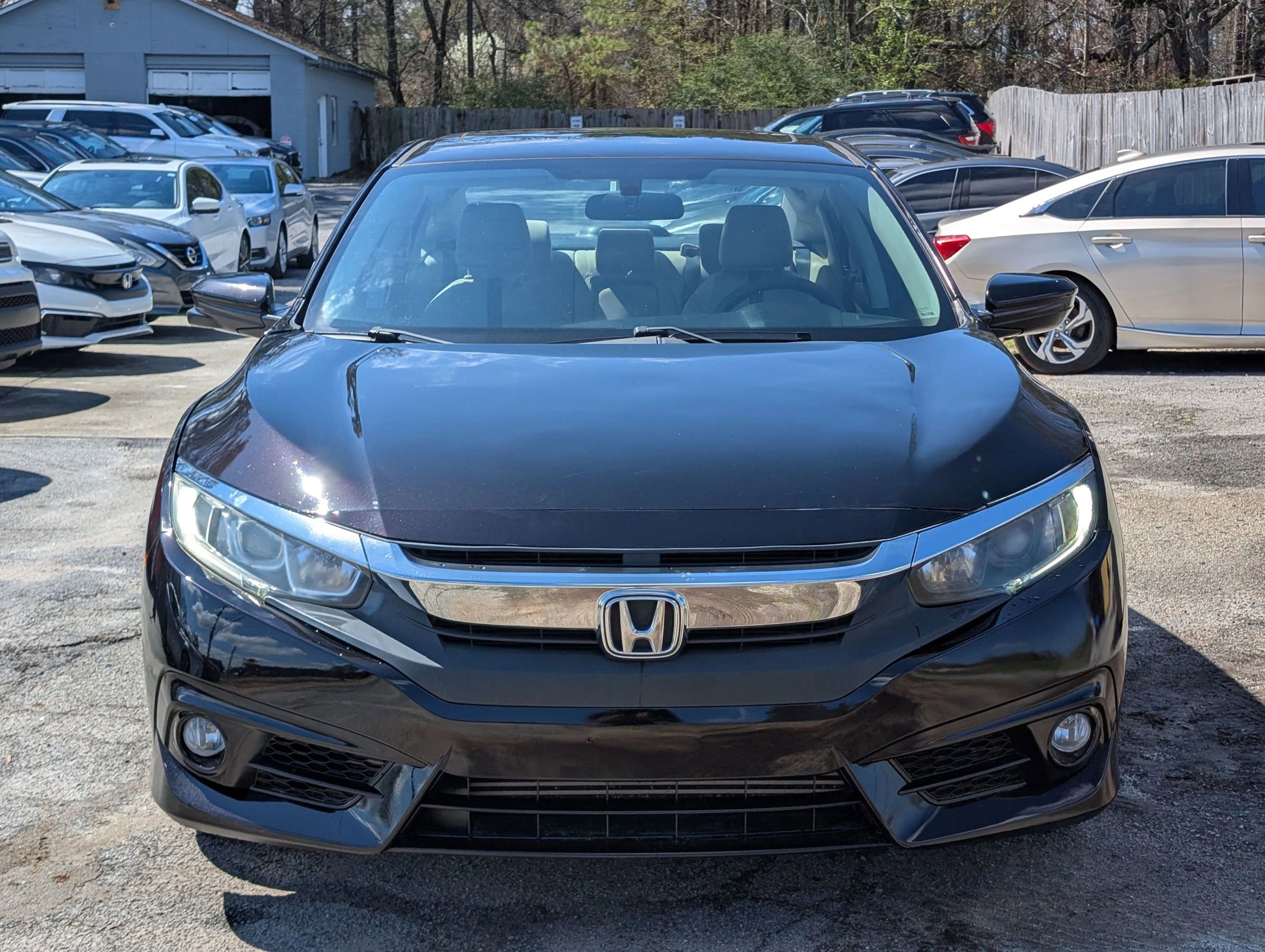 Used 2016 Honda Civic EX-T image 2