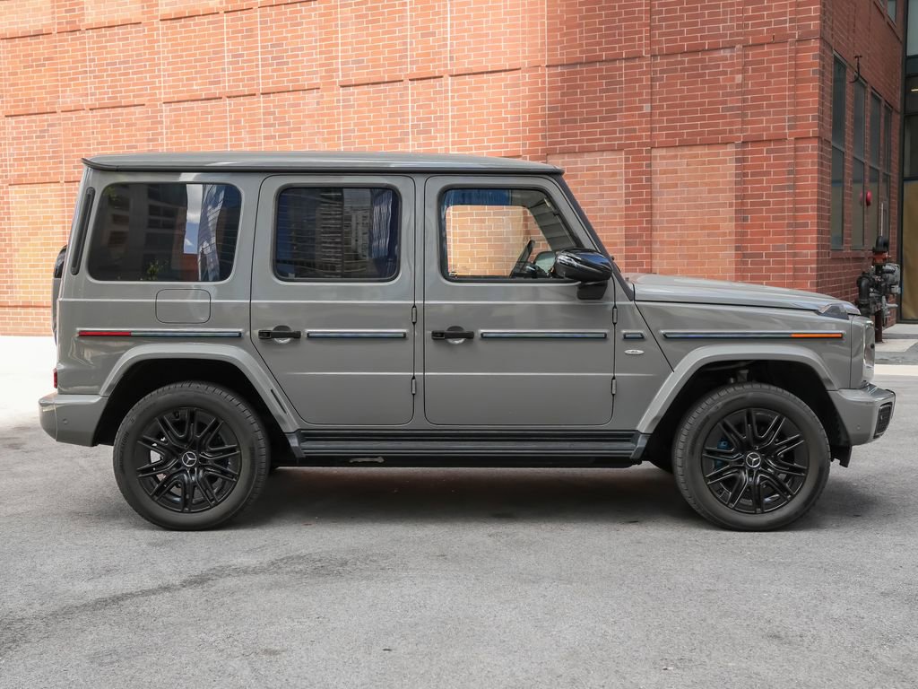 Used 2025 Mercedes-Benz G 580 w/ EQ Technology image 9