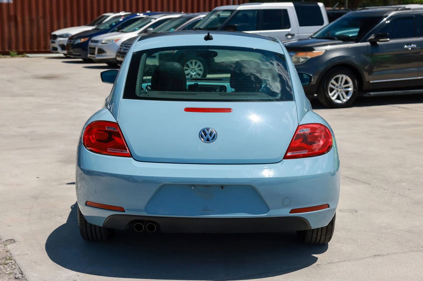 Used 2013 Volkswagen Beetle 2.5 image 6