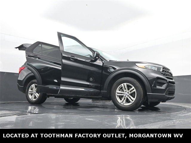 Used 2023 Ford Explorer XLT image 33