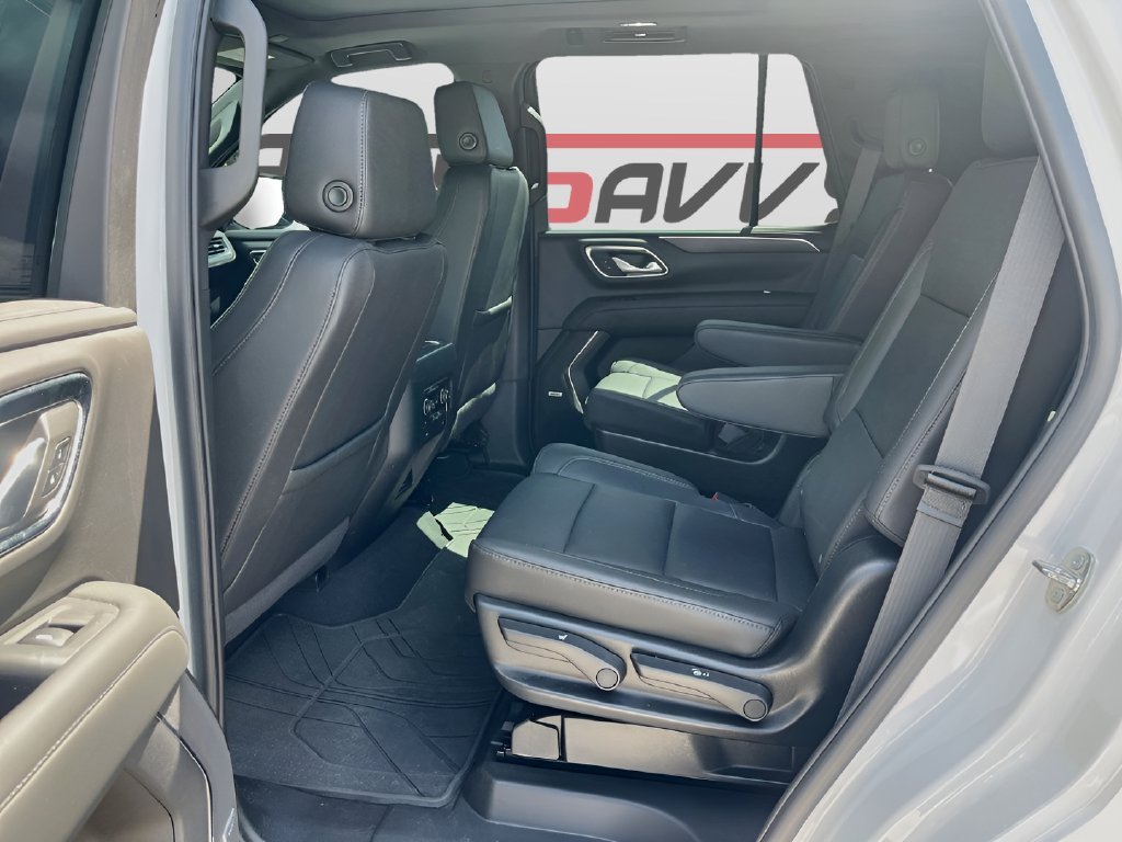 Used 2024 Chevrolet Tahoe Z71 w/ Z71 Off-Road Package AWD/4WD image 26