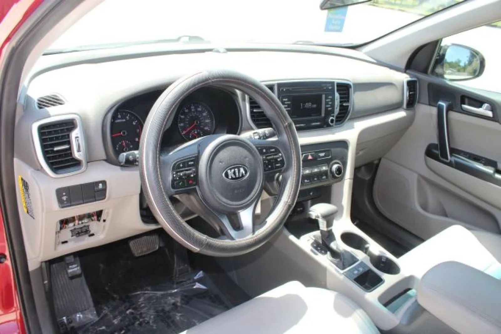 Used 2019 Kia Sportage LX FWD image 10