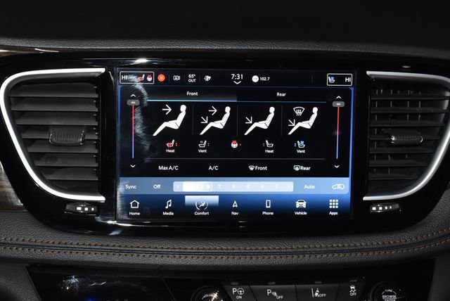 Used 2022 Chrysler Pacifica Pinnacle image 18