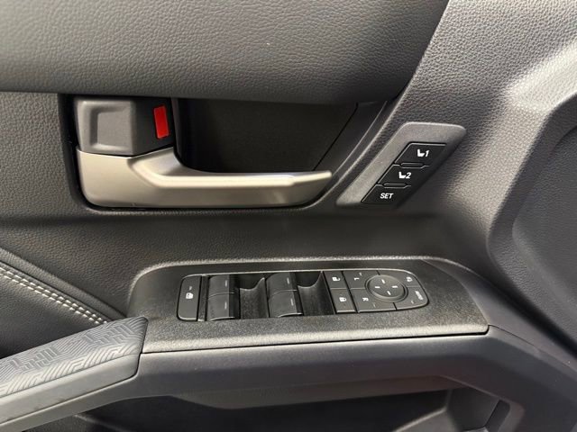 Certified 2025 Toyota 4Runner Limited AWD/4WD image 11