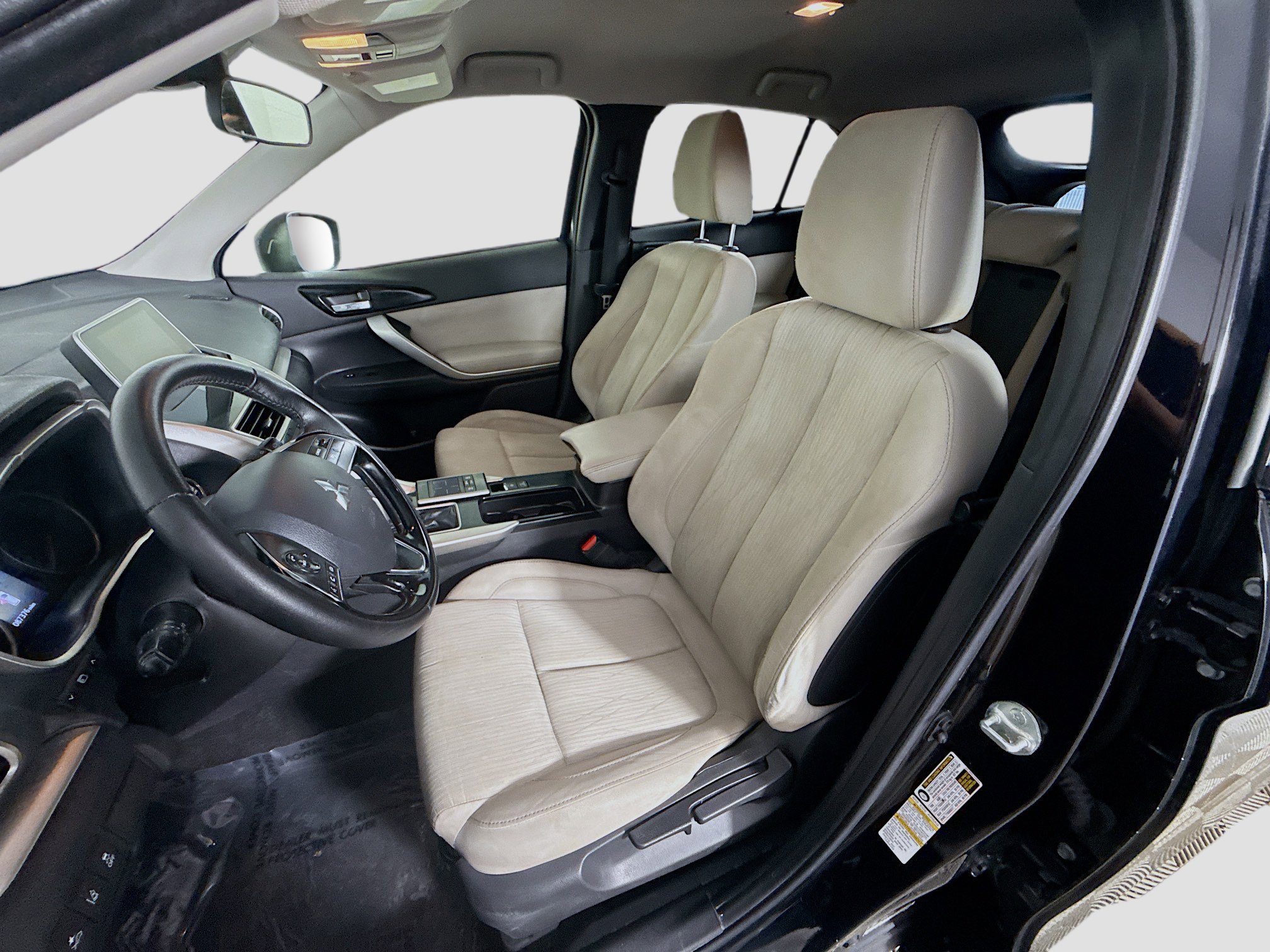 Used 2020 Mitsubishi Eclipse Cross SE image 22