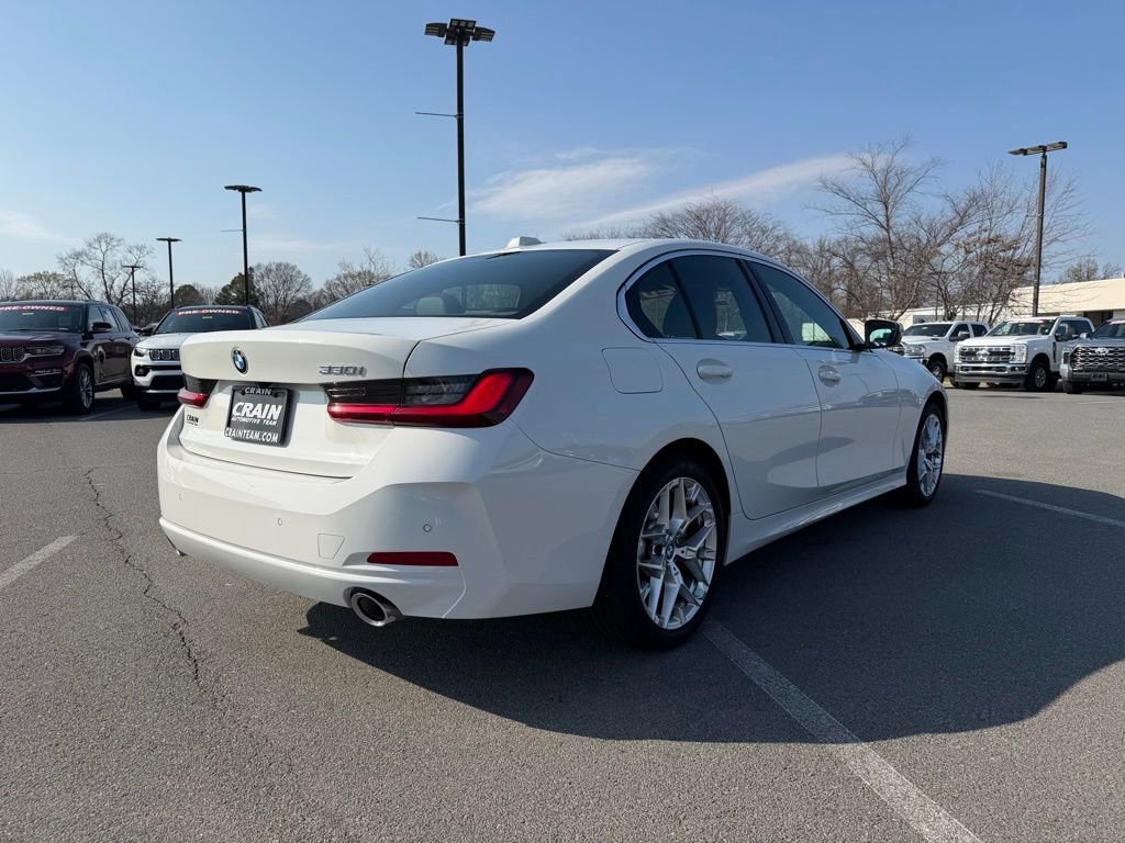 Used 2025 BMW 330i Sedan image 7