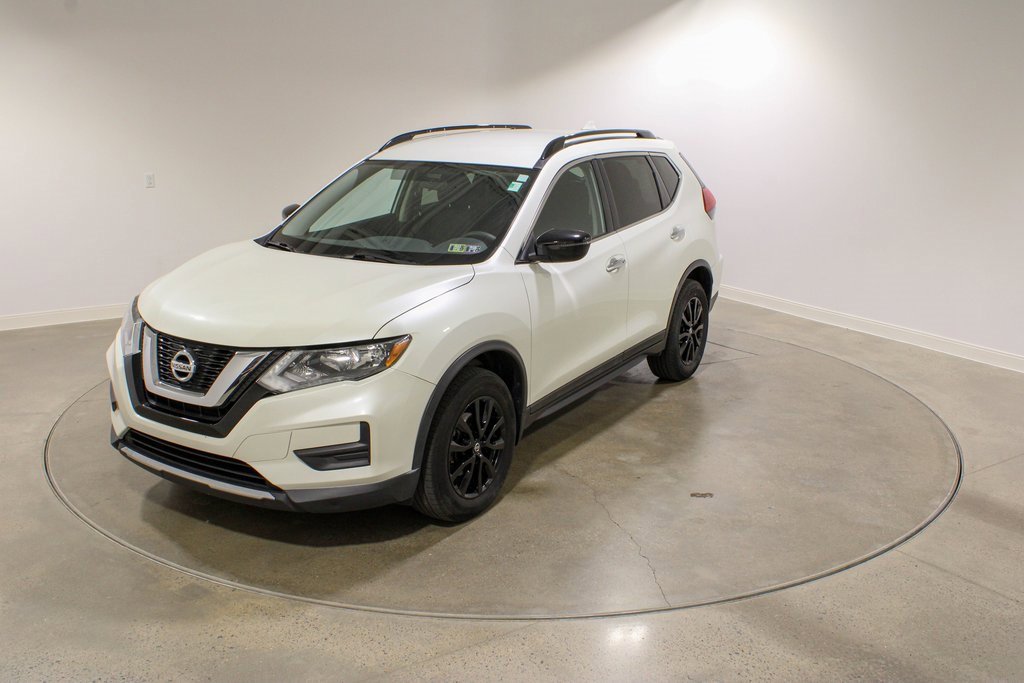 Used 2017 Nissan Rogue SV w/ Midnight Edition Package