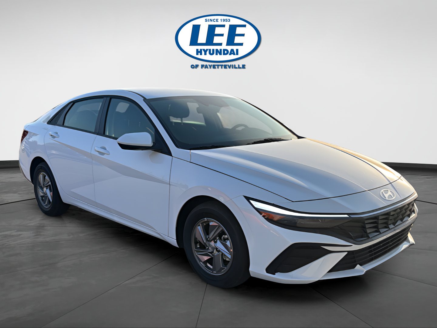 Certified 2026 Hyundai Elantra SE FWD image 1