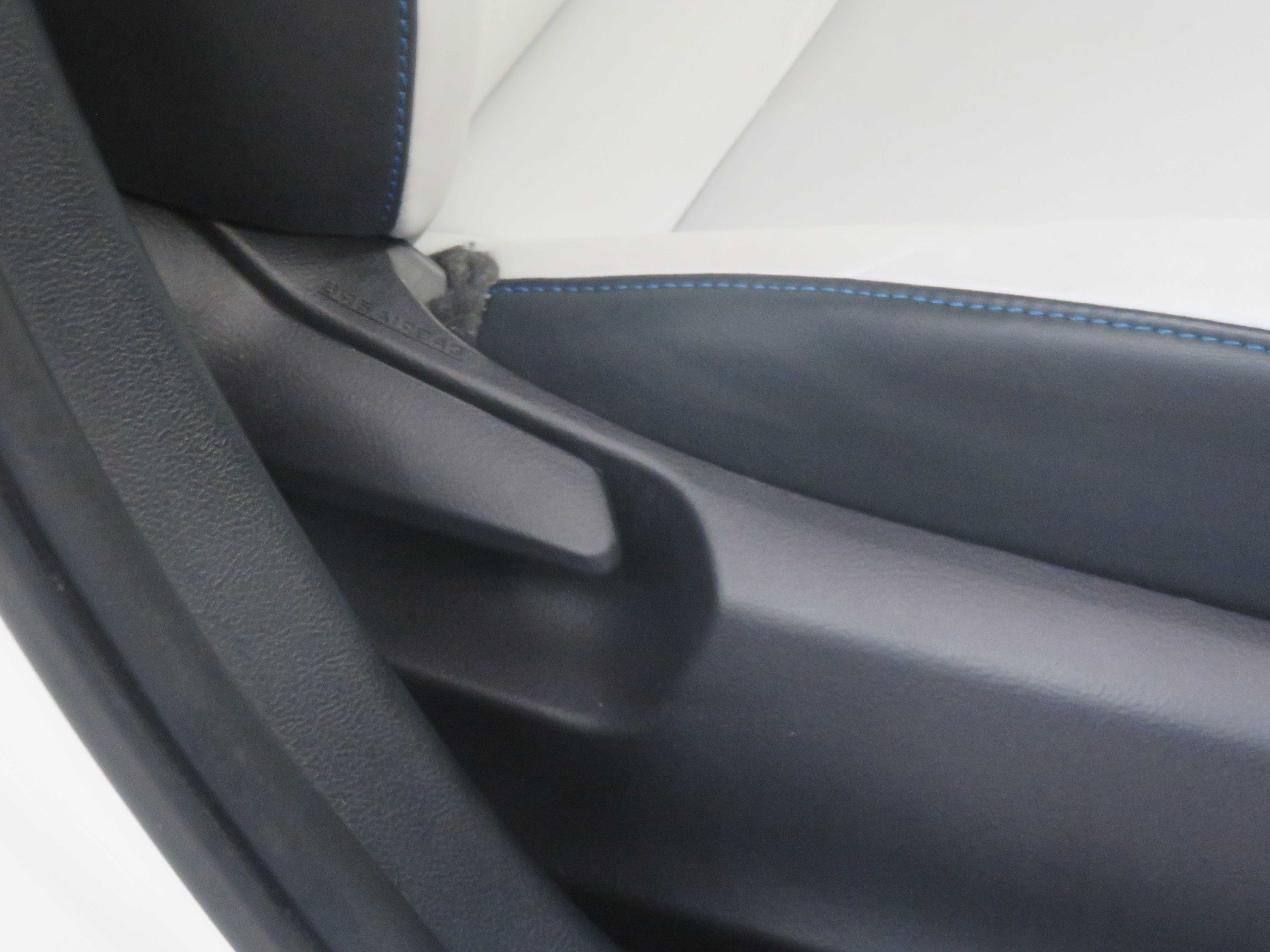 Used 2017 Toyota Prius Four Touring w/ Appearance Package FWD image 26