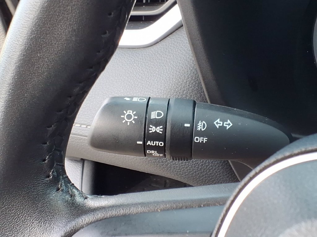 Certified 2025 Toyota RAV4 XLE Premium AWD/4WD image 17