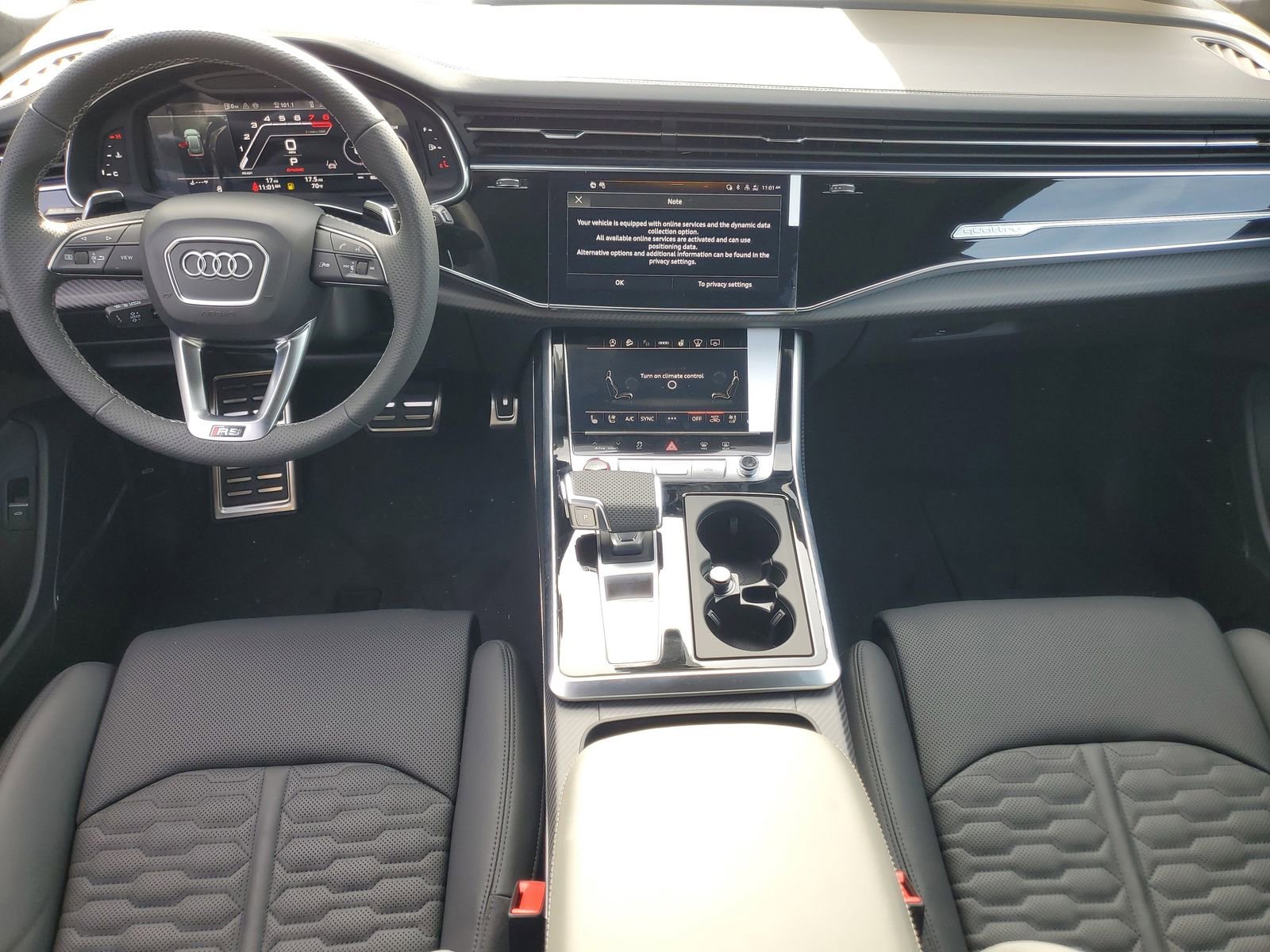 New 2026 Audi RS Q8 performance image 10