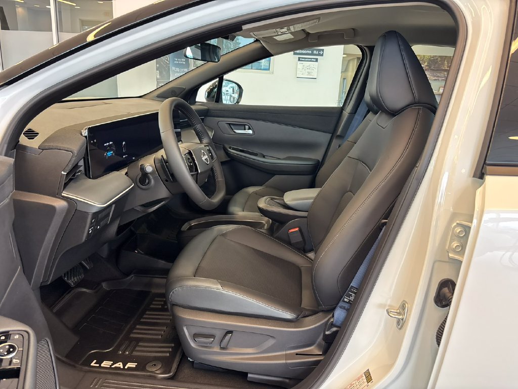 New 2026 Nissan Leaf SV+ w/ Floor Mat Package (SV+) FWD image 13