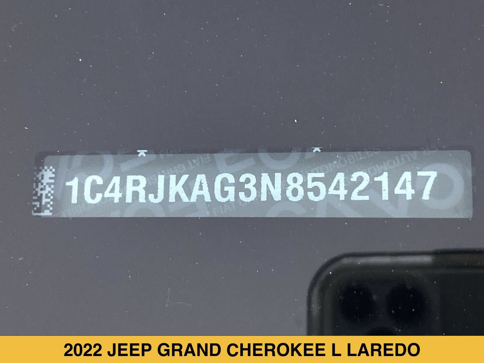 Used 2022 Jeep Grand Cherokee L Laredo w/ Luxury Tech Group I AWD/4WD image 15