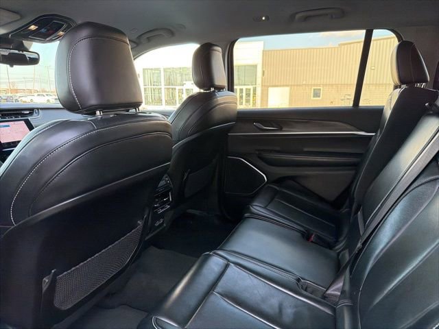 Used 2021 Jeep Grand Cherokee L Limited image 41