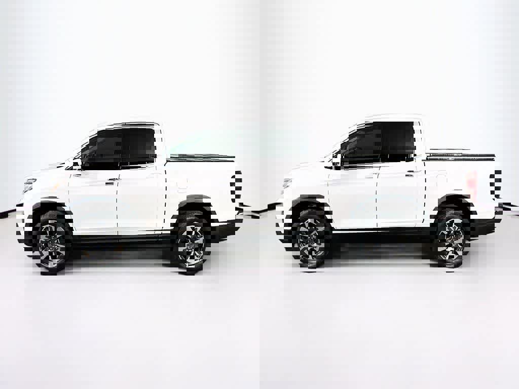 Used 2018 Honda Ridgeline RTL-E image 3