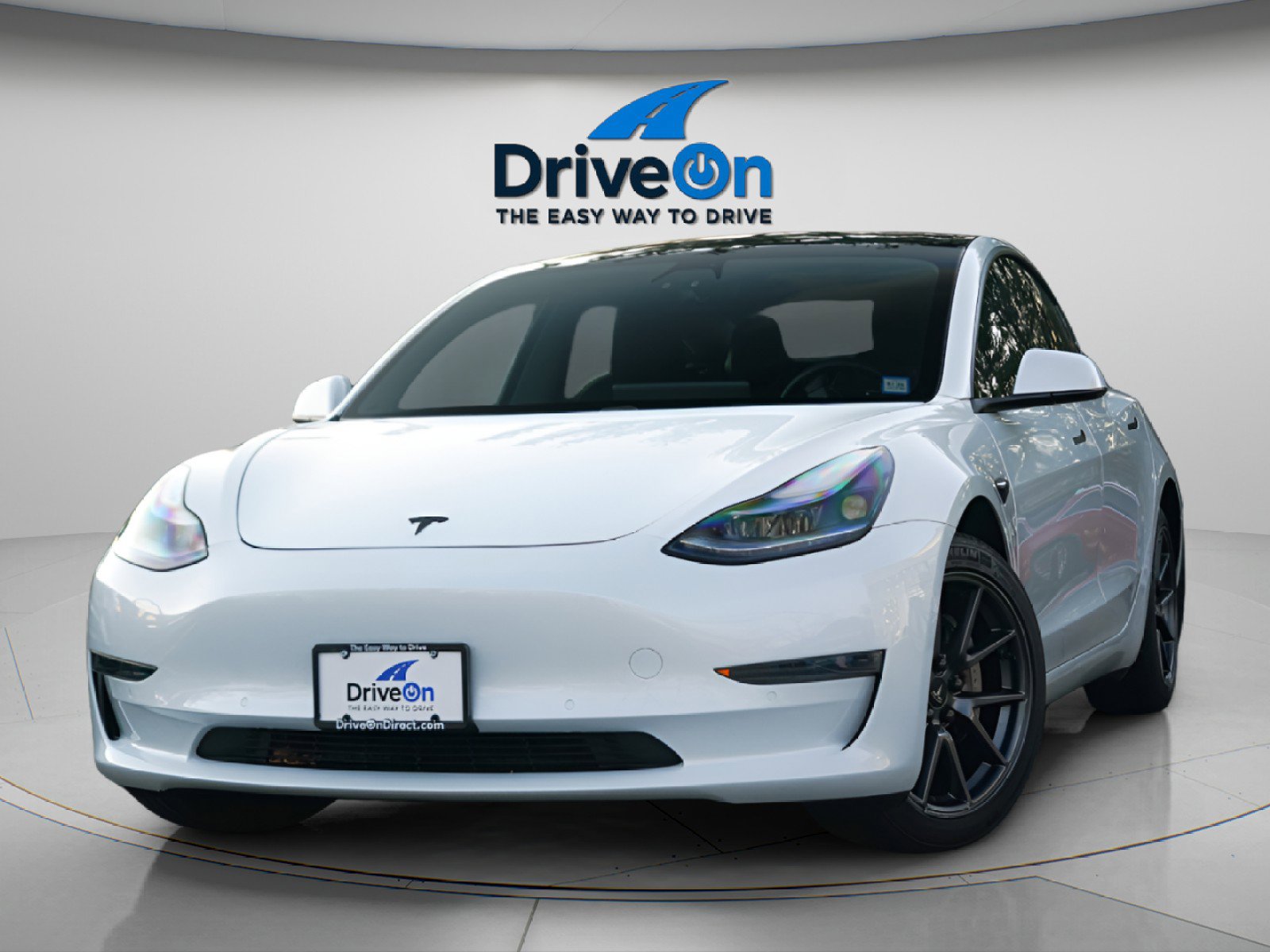 Used 2021 Tesla Model 3 Standard Range Plus image 9