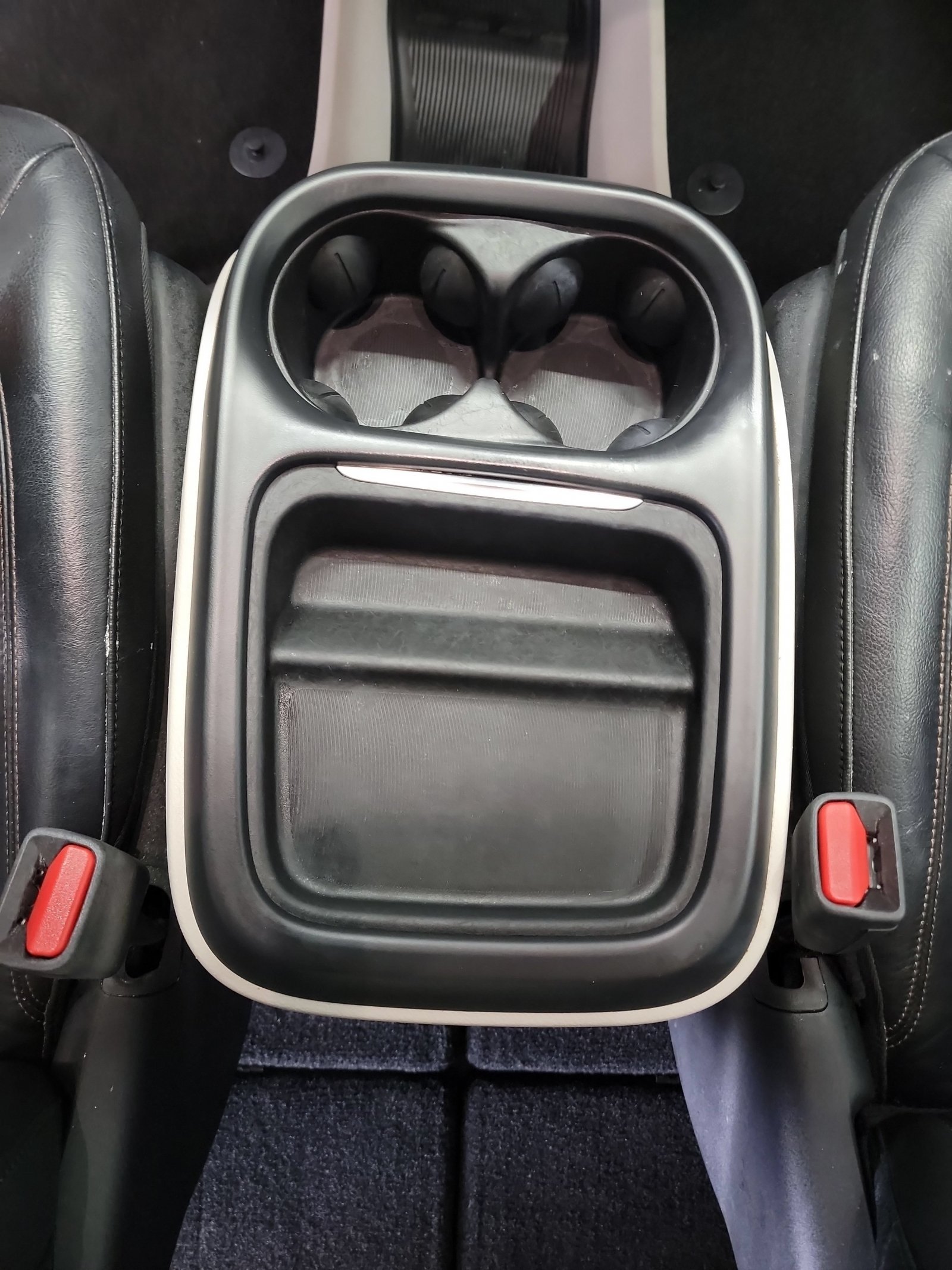 Used 2017 Chrysler Pacifica Touring-L FWD image 28