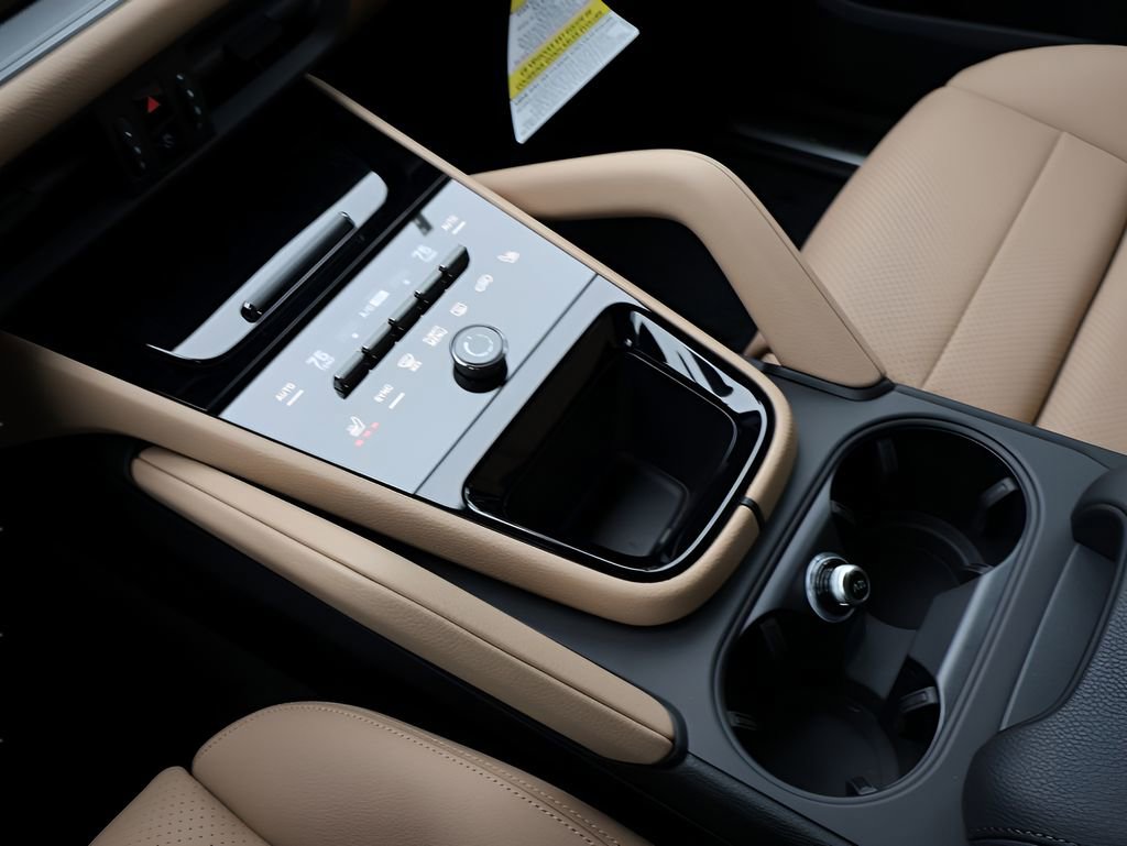 New 2026 Porsche Cayenne AWD/4WD image 25