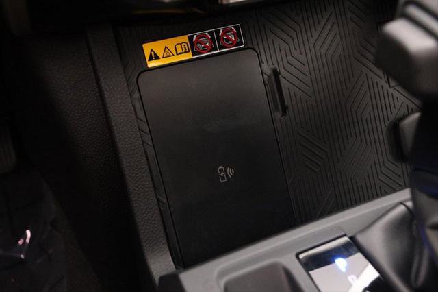 Certified 2024 Toyota Tacoma TRD Off-Road image 21