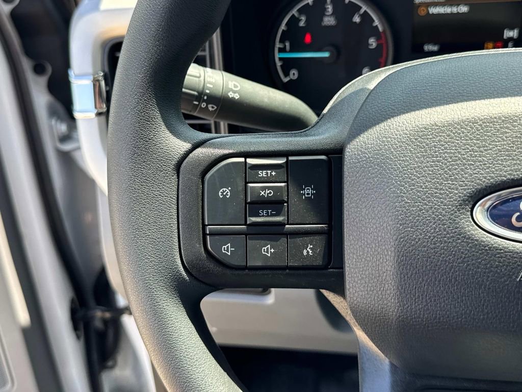 New 2025 Ford F350 XL w/ XL Chrome Package image 9