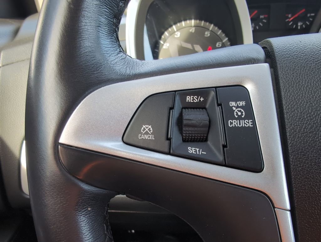 Used 2017 Chevrolet Equinox LT w/ Convenience Package image 14