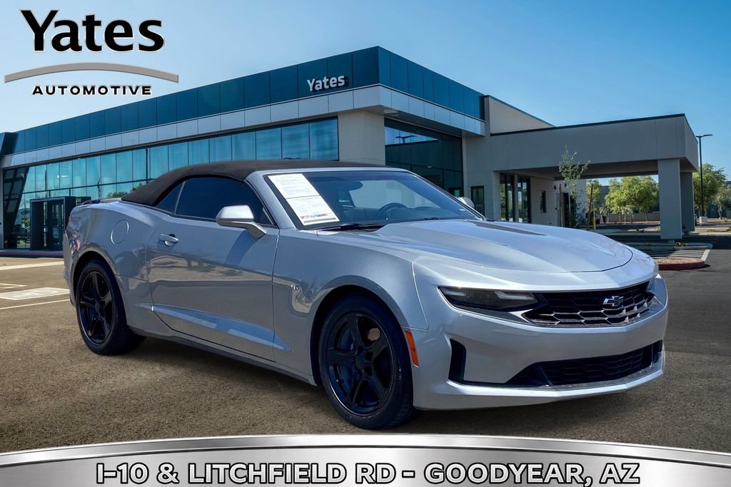Used 2023 Chevrolet Camaro LT w/ Technology Package RWD image 1