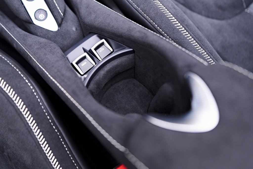 Used 2024 McLaren 750S Spider image 78