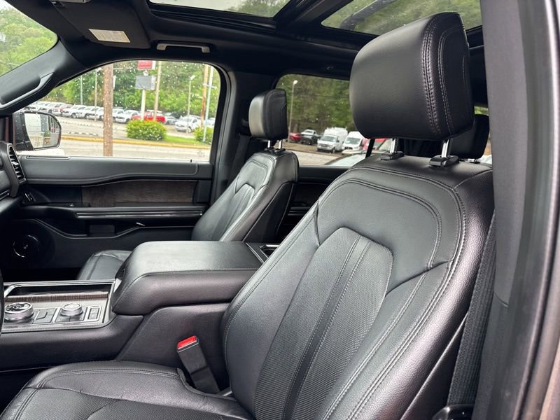 Used 2020 Ford Expedition Limited w/ Special Edition Package AWD/4WD image 14