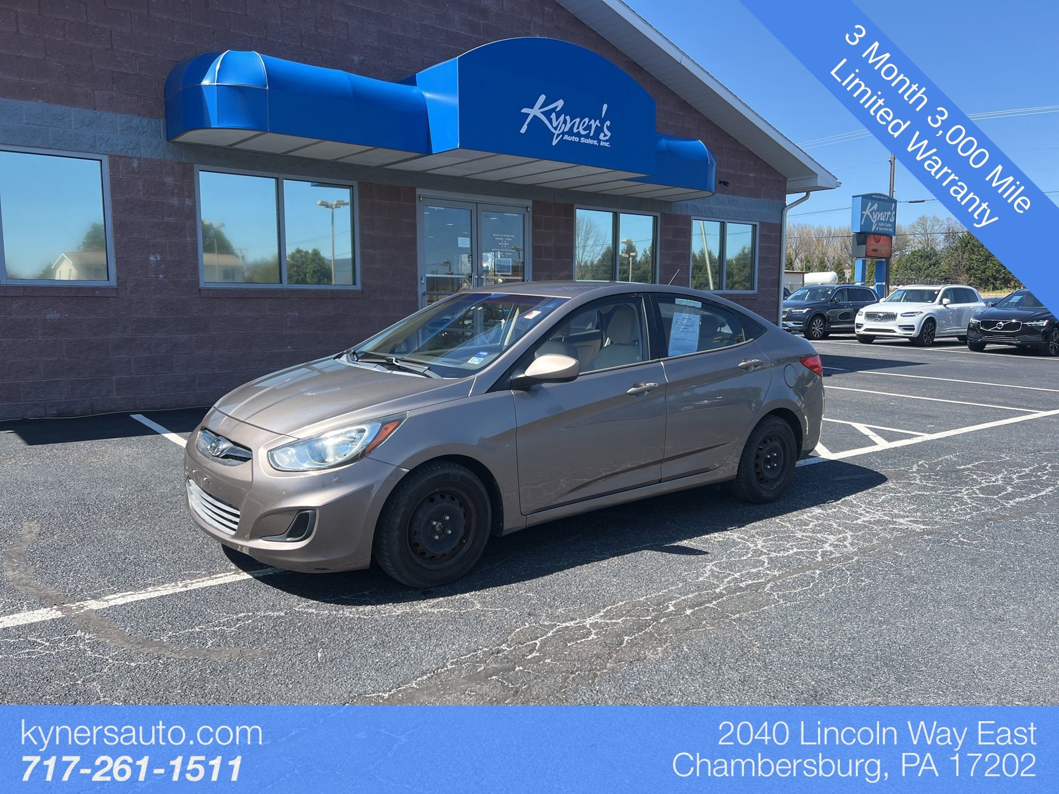 Used 2013 Hyundai Accent GLS FWD image 1